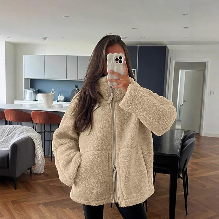 KAJA – Doux Manteau en Teddy